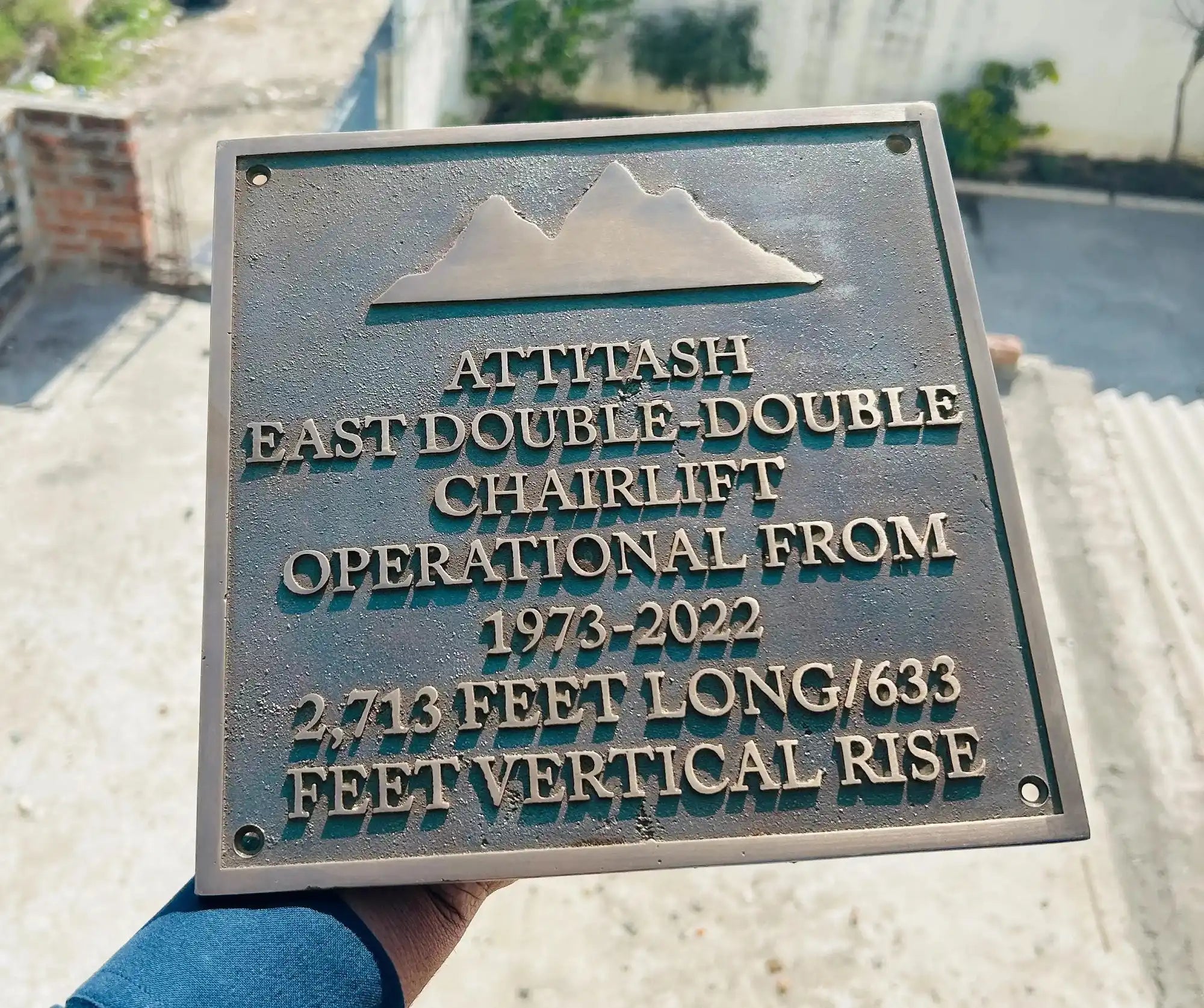 Bronze Home Name Plaque – Personalized Outdoor Sign