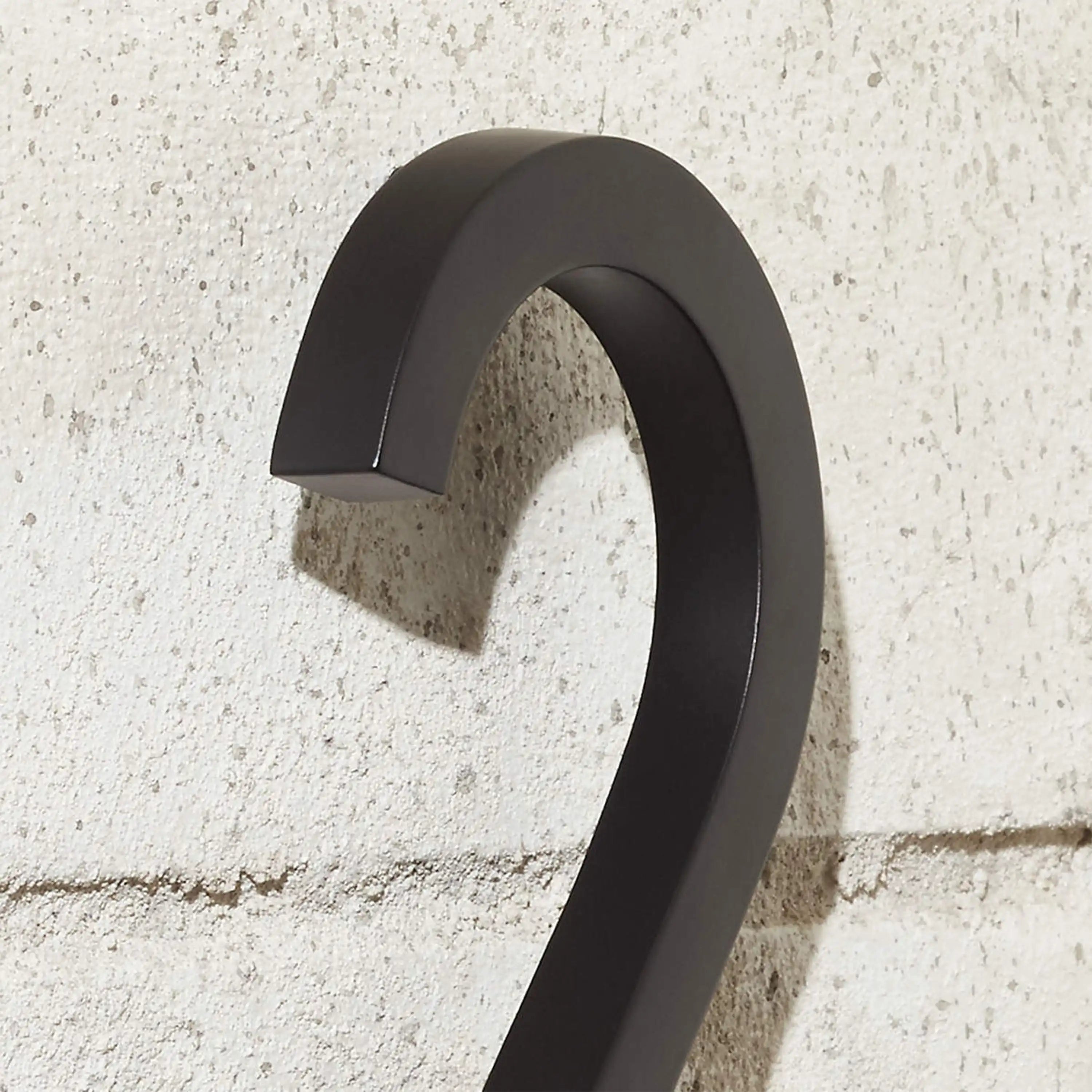 Modern house numbers - Brushed Brass material Letters