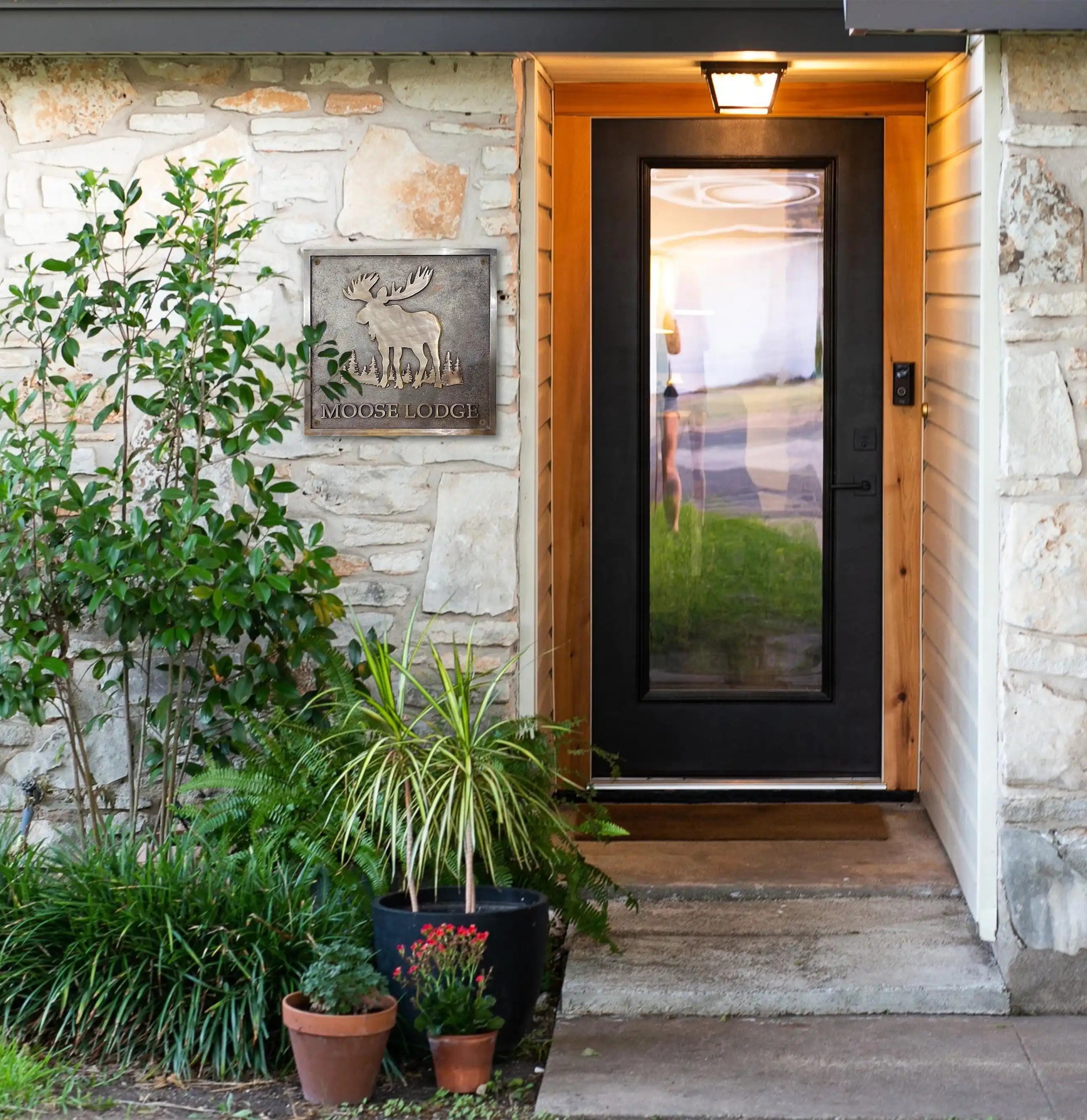 Personalized Bronze plaques - Fully customized nameplates for outdoors and indoors