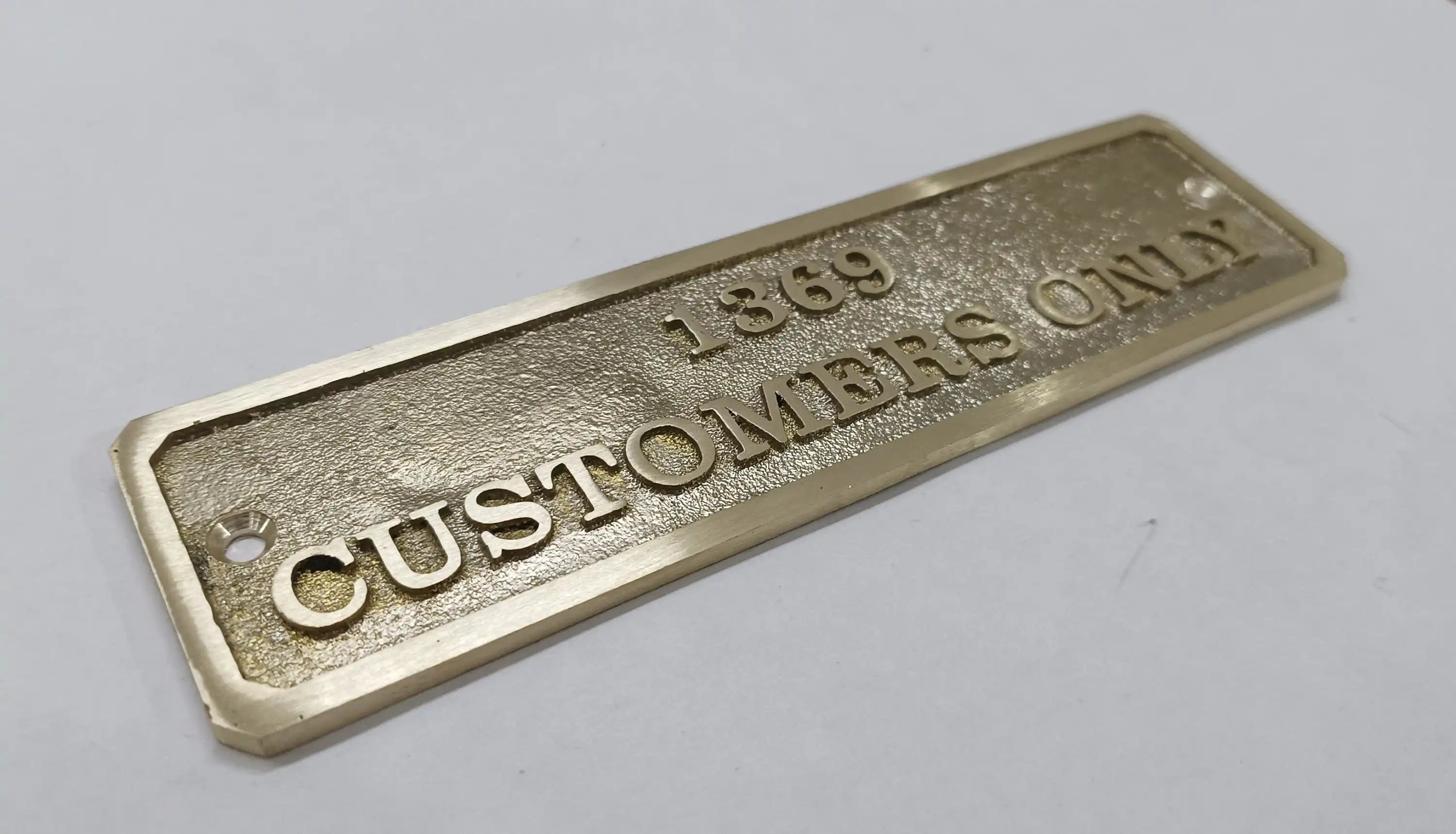 Customized classic brass signs - Nautical signs and plaques