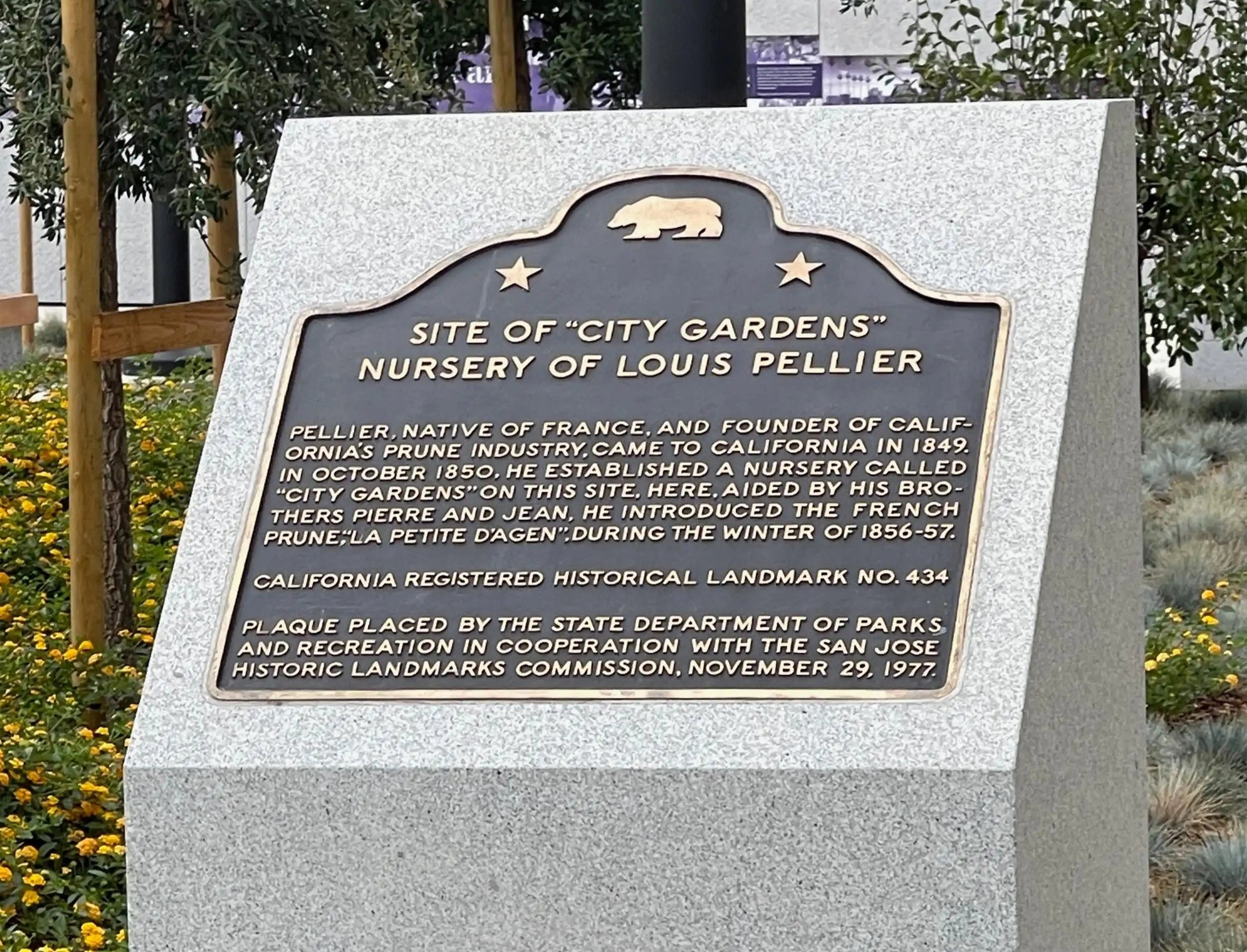 Cast bronze commemorative sign plaques - California historical landmarks plates - Personalized historical markers - Garden memorial stones
