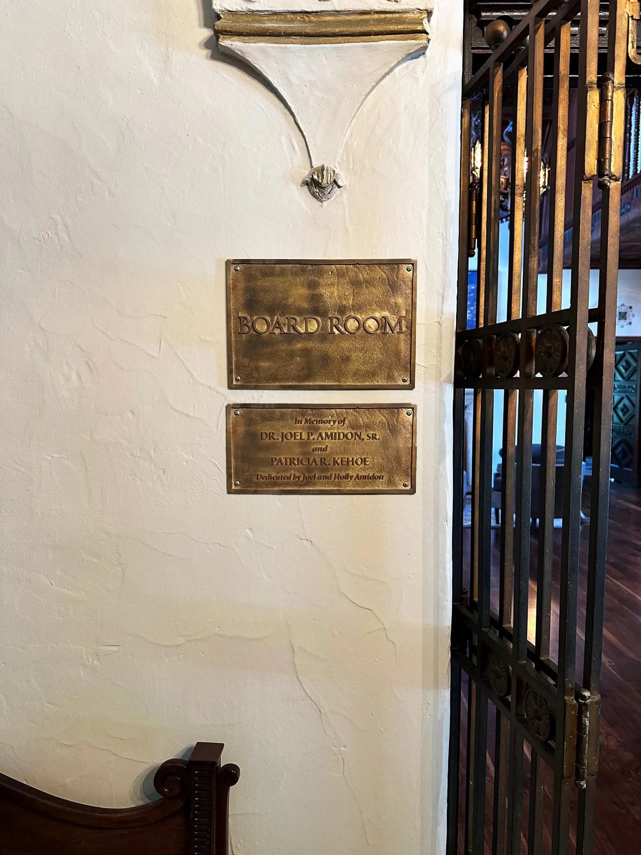 Fully customized bronze plaque - Cast bronze vintage signs 