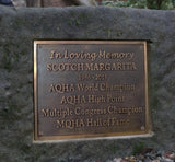 Personalized memorial plaque in cast bronze 